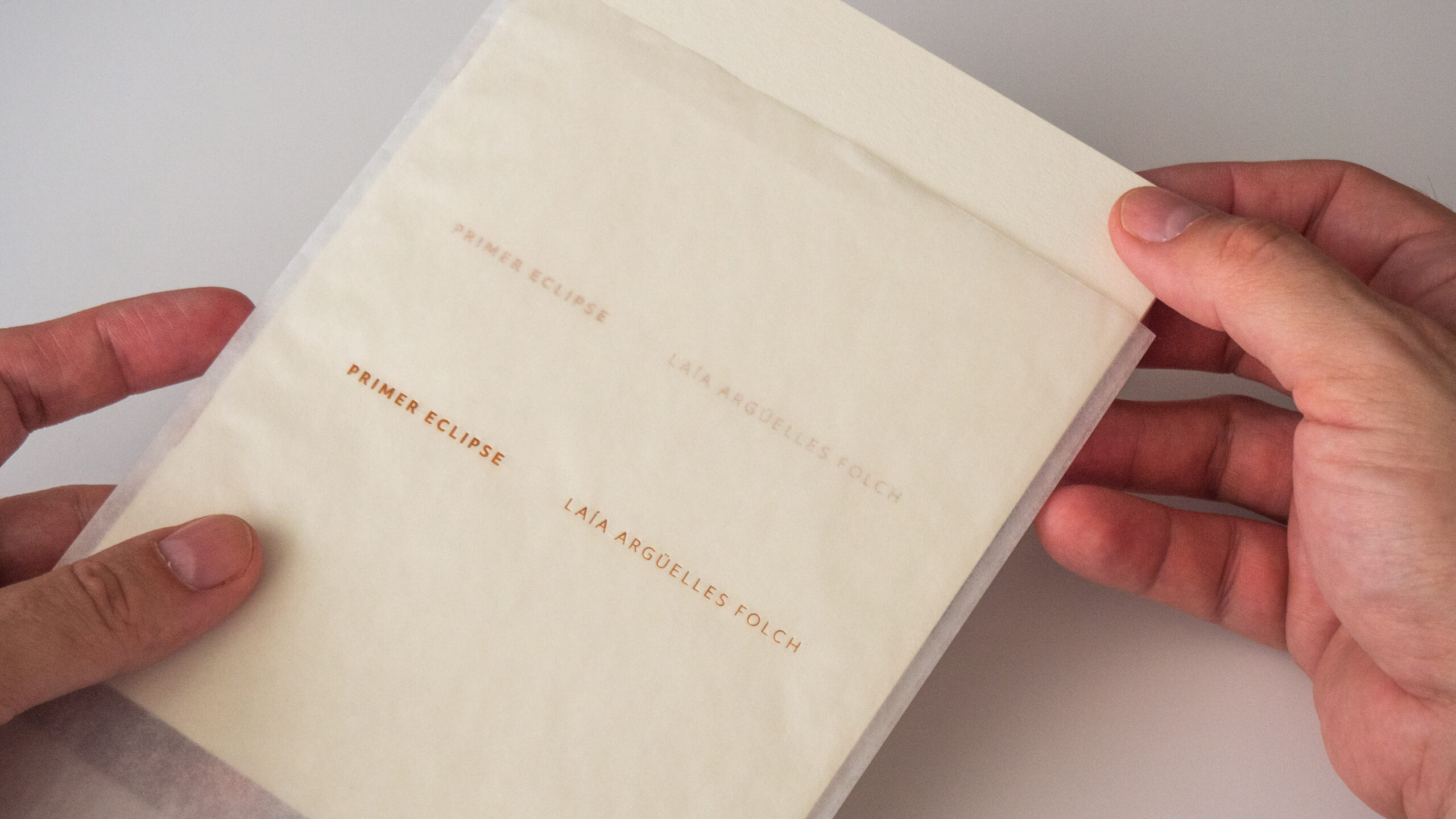 Primer eclipse portada versión marfil